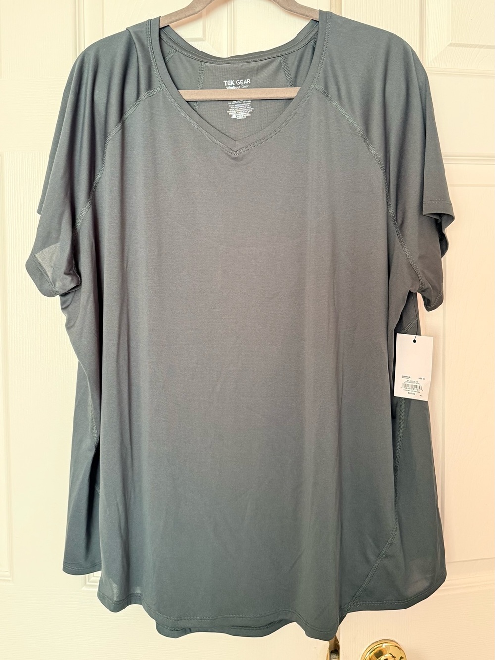 Kohl's Olive Green Active Top